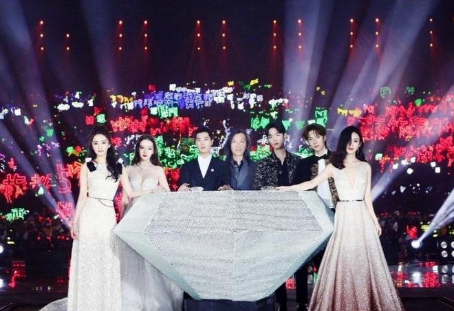 与赵丽颖唐嫣同台翁青雅可惜了米乐m6孙乐言加盟星光大赏