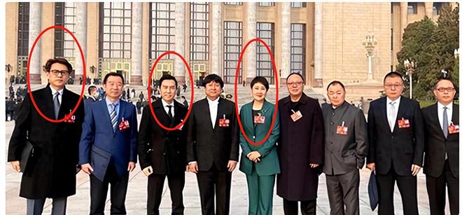 就又获“新身份”网友：当仁不让厉害！48岁靳东刚参加完两会(图6)