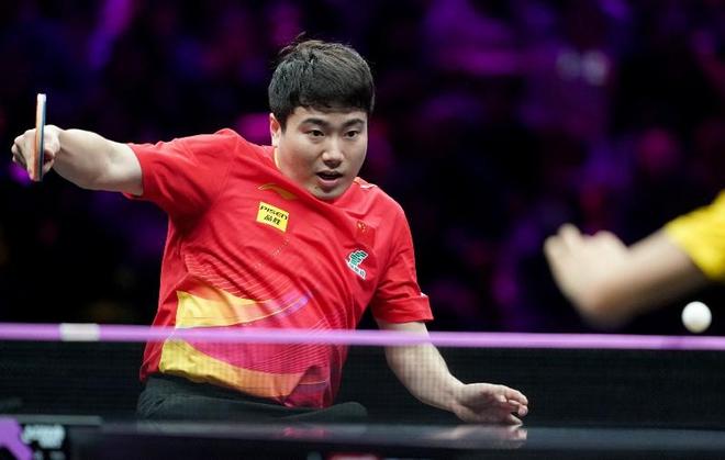 3-1黄镇廷世界杯旗开得胜！对攻大战完胜港队一哥！梁靖崑(图2)